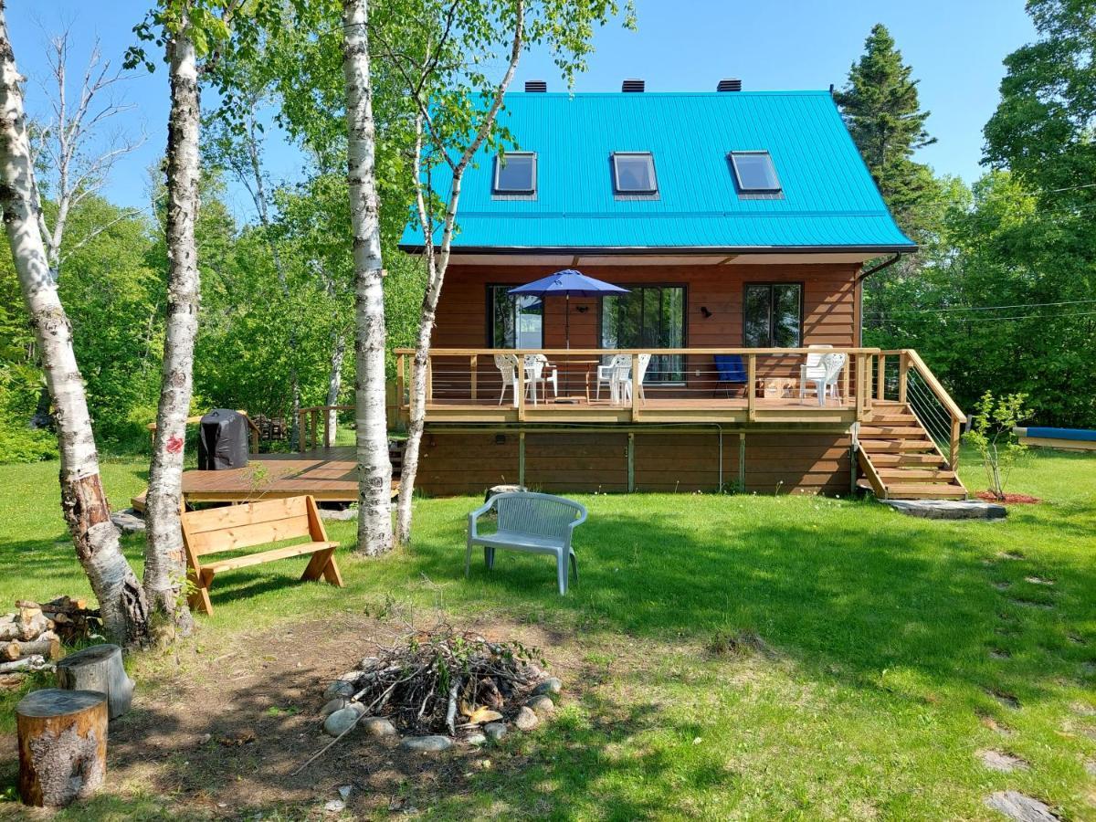La Nef Bleue Villa Tadoussac Exterior photo